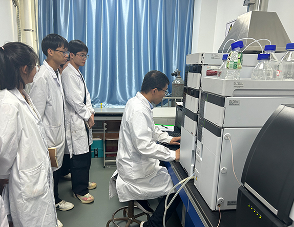 化学系实验室